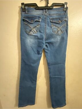 Wallflower Straight Leg Blue Denim Jeans with Back Pocket Stitching